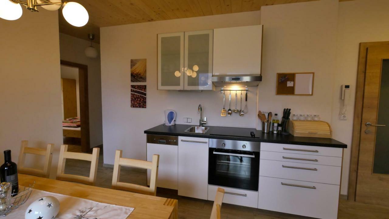 Apartment Lanser Fügen Eksteriør bilde